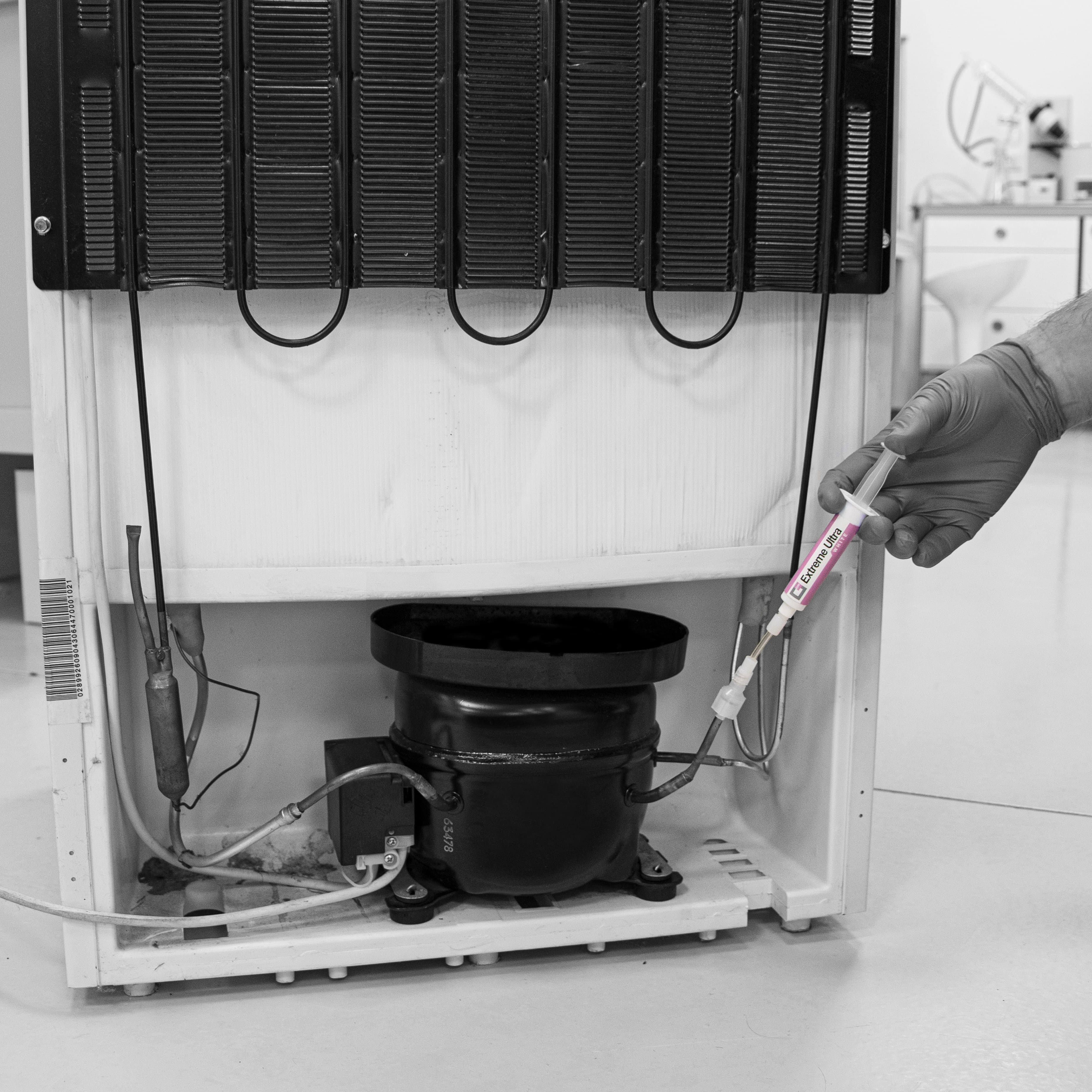 Extreme Ultra White – Advanced Leak Sealing Solution for Refrigeration Systems (6 mL) ERRECOM
