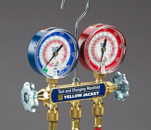 Series 41 2 Way Manifolds With 3-1/8 Gauges